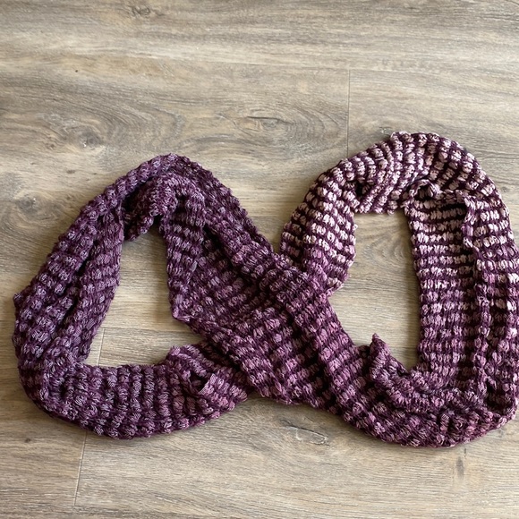 Pins and needles infinity scarf from urban outfitters - Picture 1 of 1